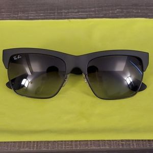 Ray-Ban Dylan Sunglasses